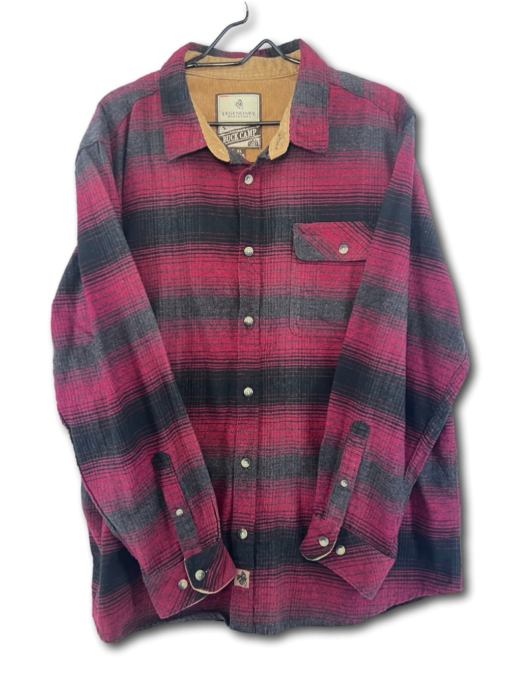 Legendary Whitetails Shirt Mens XL Buck Camp Flannel Plaid Red Black Outdoors